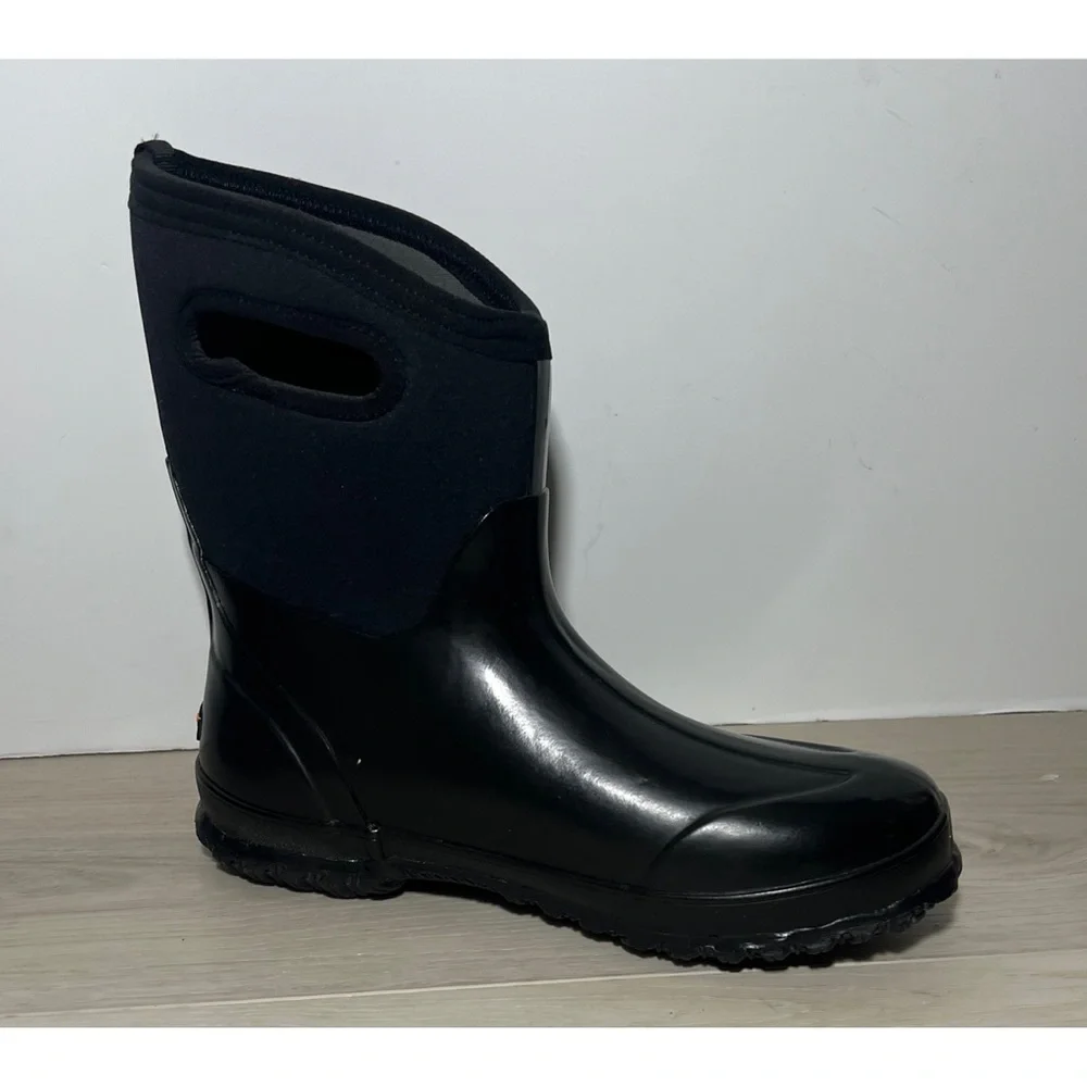 *NEW BOGS Classic' Mid High Waterproof Snow Boot Black Size 11